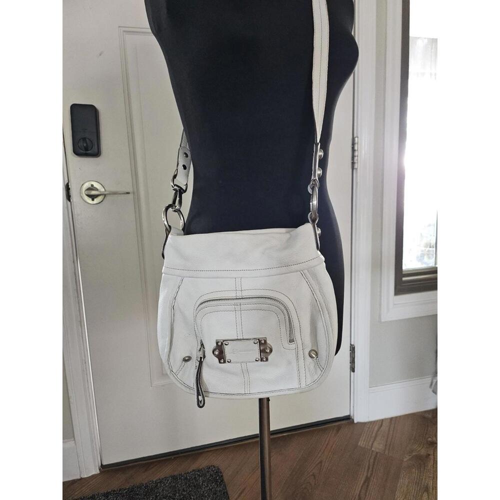 B. Makowsky White Genuine Soft Pebbled Leather Shoulder Bag Purse Hobo A93804